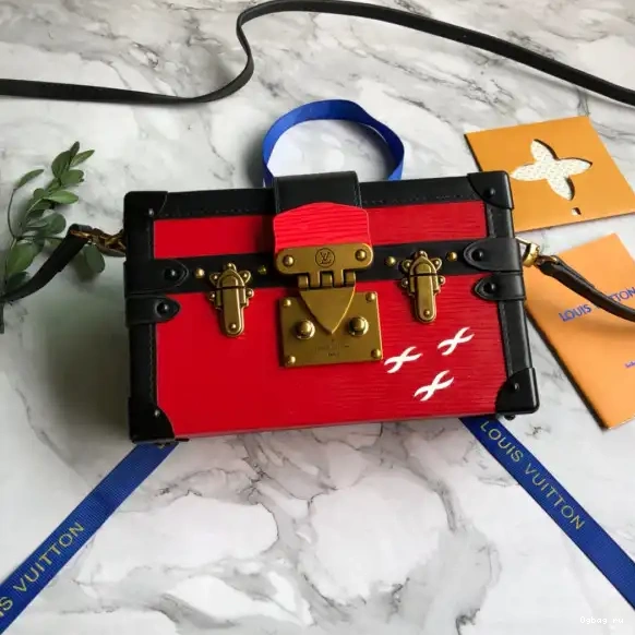 VUITTON LOUIS PETITE MALLE 0426